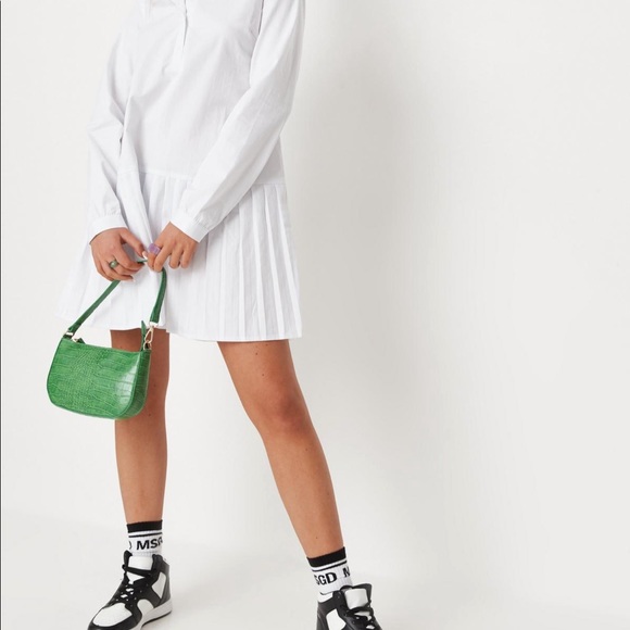 Pleated poplin hem dress size 6 brand new - Picture 3 of 4